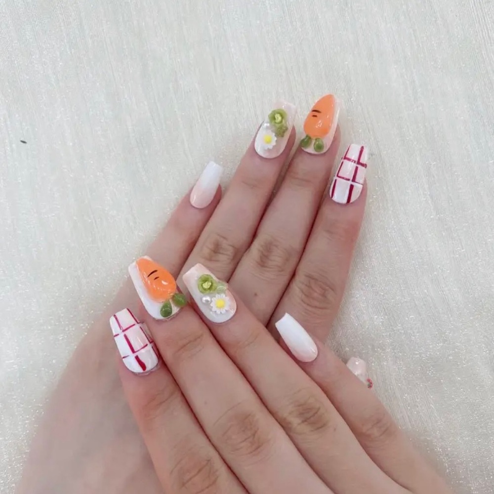 Gorgeous handmade 3D press-on bunny carrot charm nails. (Nail Glue Included!)